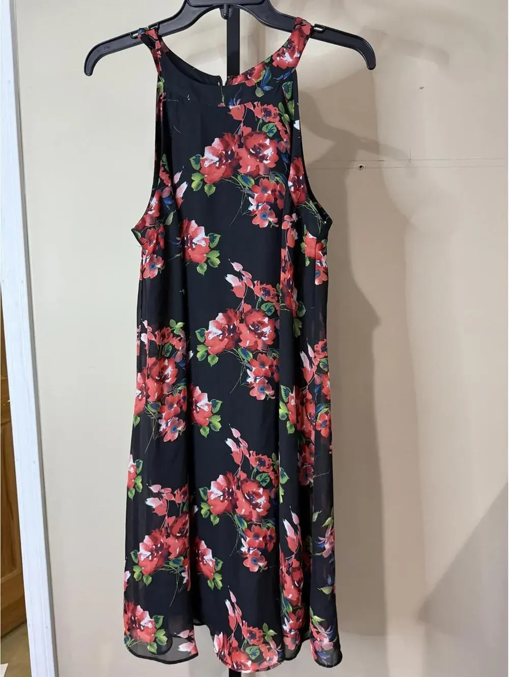 Betsey Johnson 12 Sleeveless Black Dress with Red Floral Print